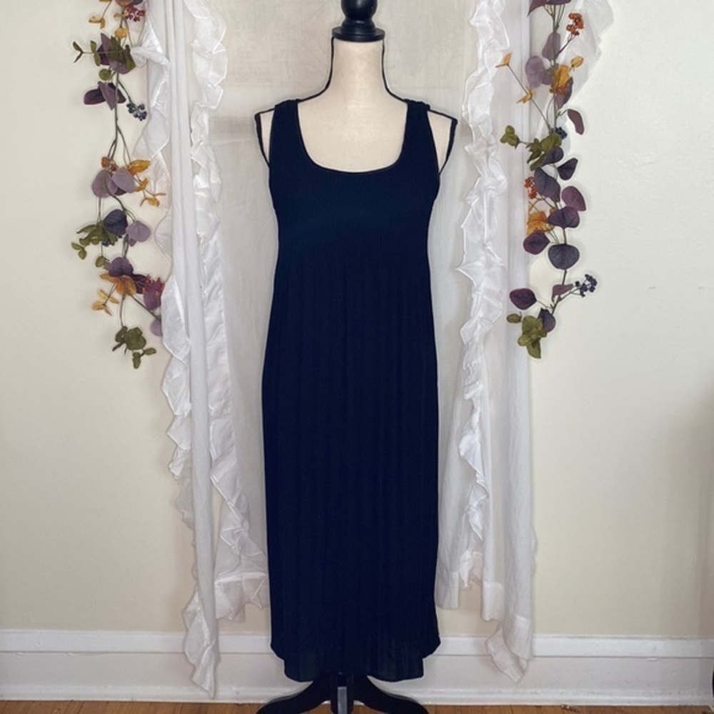 Lafayette 148‎ New York Black Sleeveless Pleated Dress Size Small